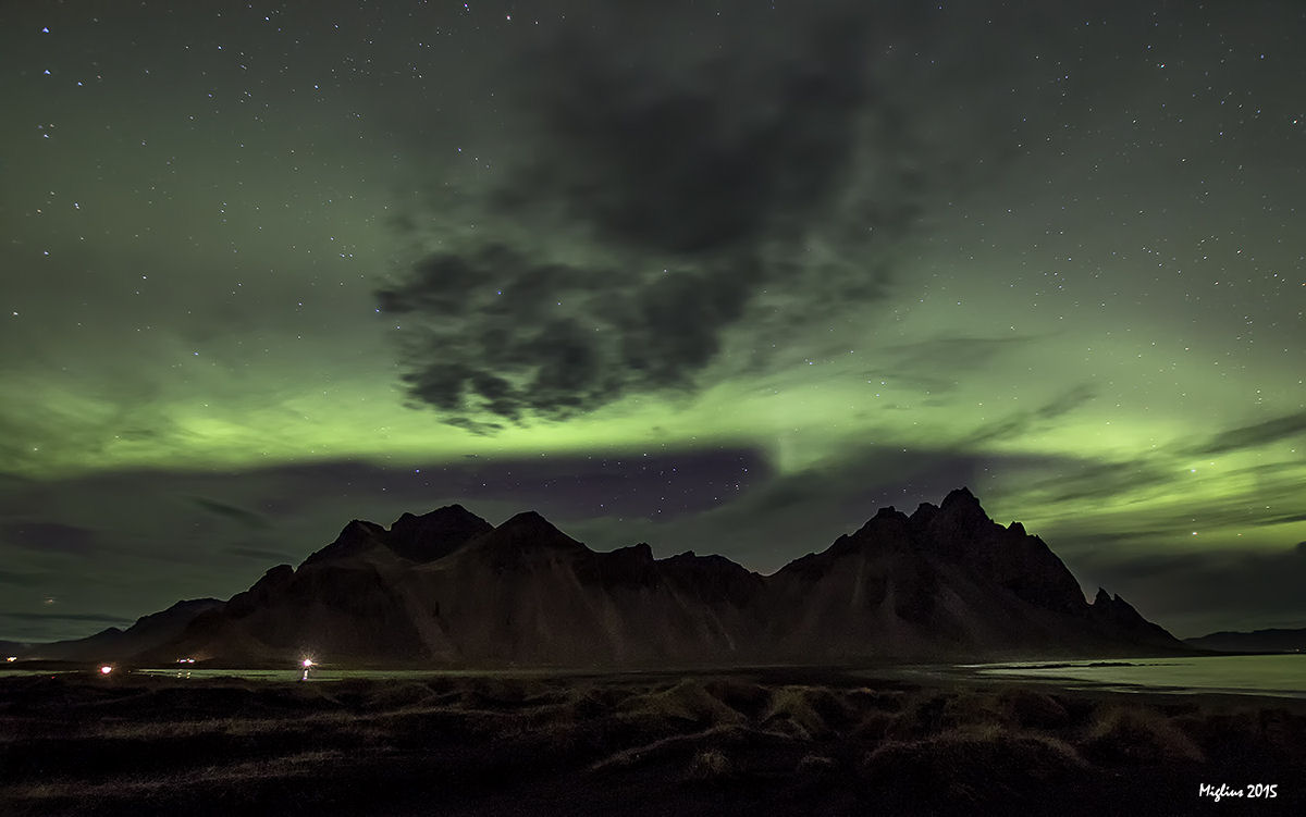 l'aurora boreale sopra il Vestrahorn