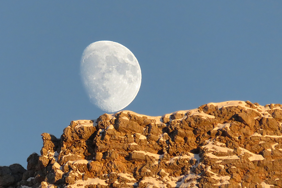 la Luna al tramonto da Lerosa